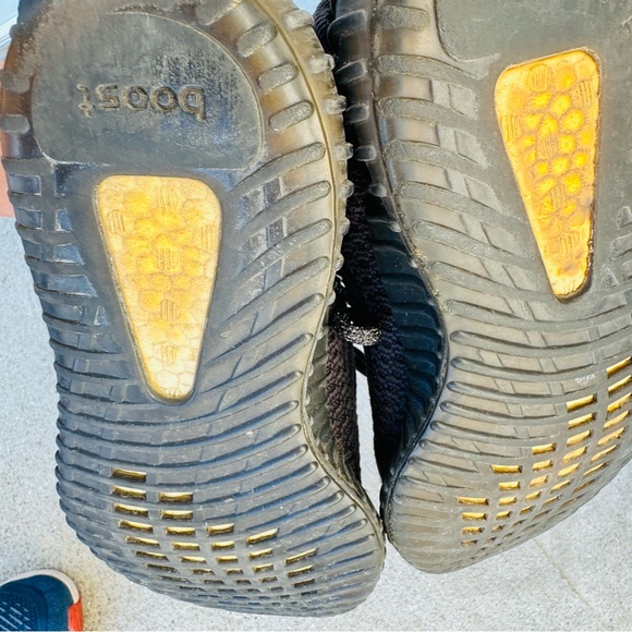 adidas gazelle silver green womens Adidas Yeezy Boost-350 (NEW COPY) – Lunda Bazar Online main image 1